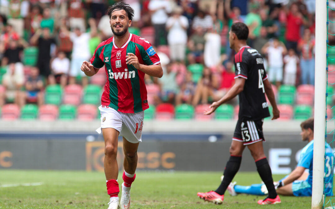 I Liga: Marítimo vence Casa Pia por 1-0 no regresso ao escalão principal