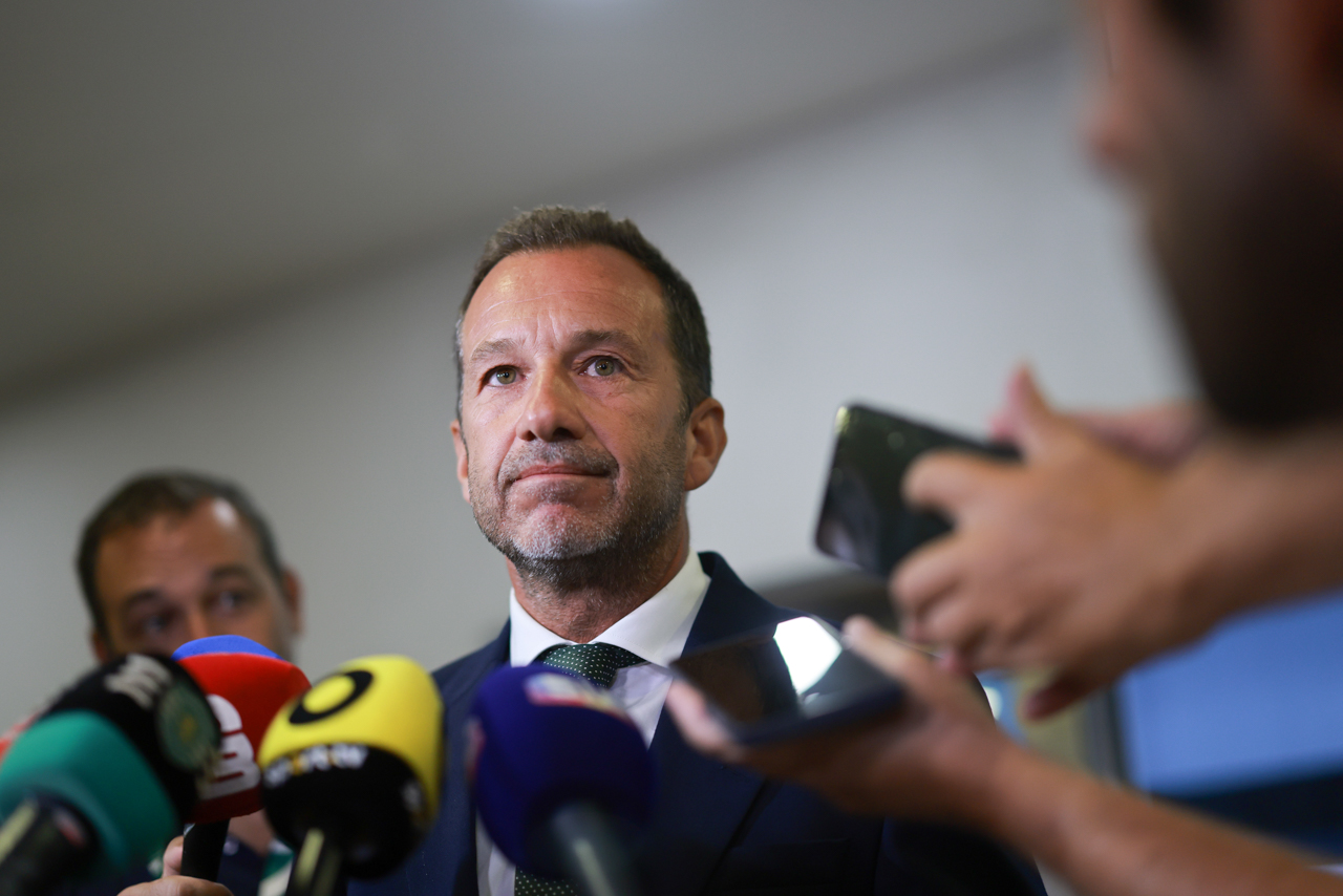 Frederico Varandas garante que Luis Suárez vai continuar no Sporting