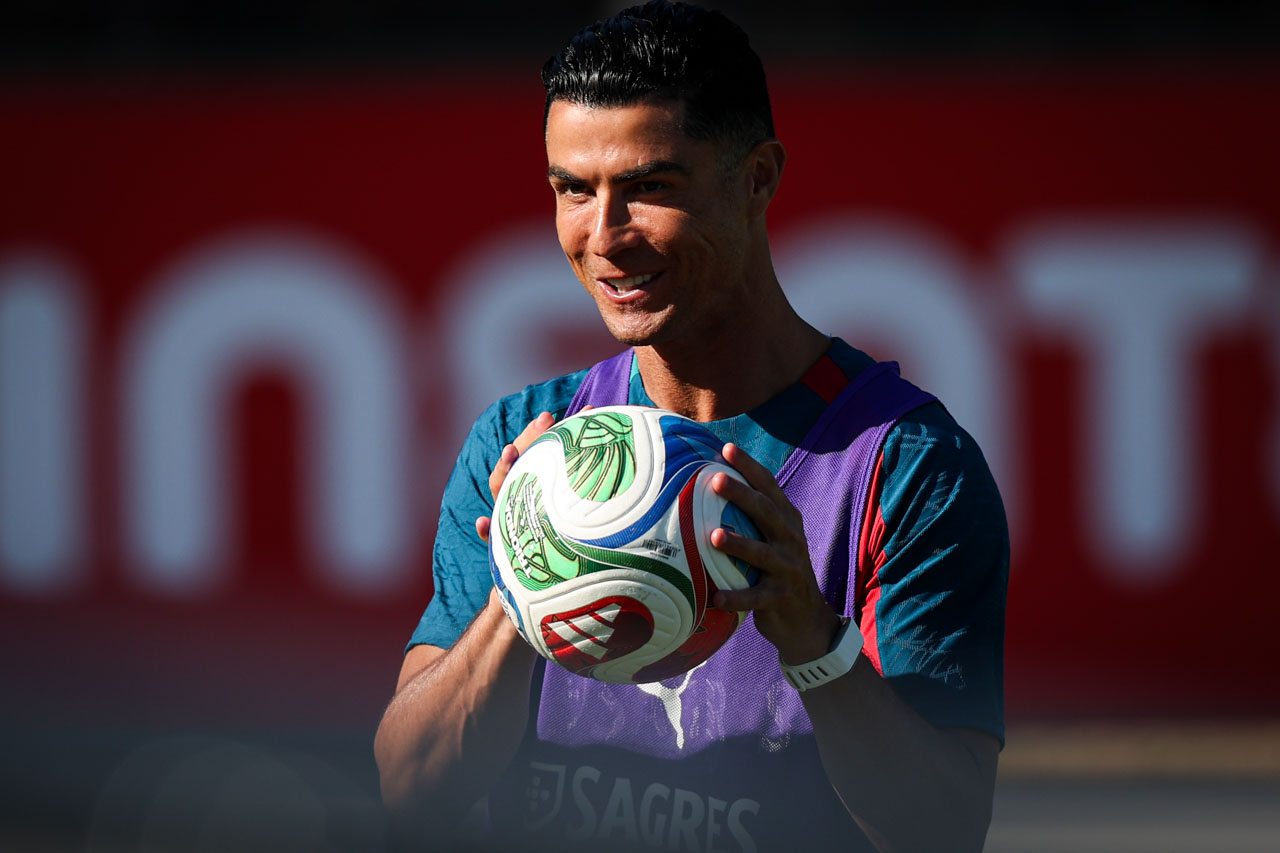 Ronaldo abandonou estágio da seleção portuguesa, 23 anos depois da estreia