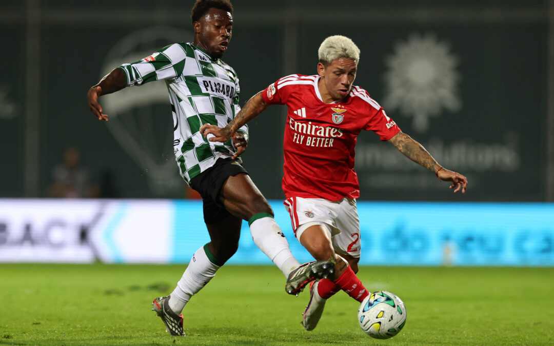 I Liga: Ala esquerda catapulta Benfica para goleada em Moreira de Cónegos