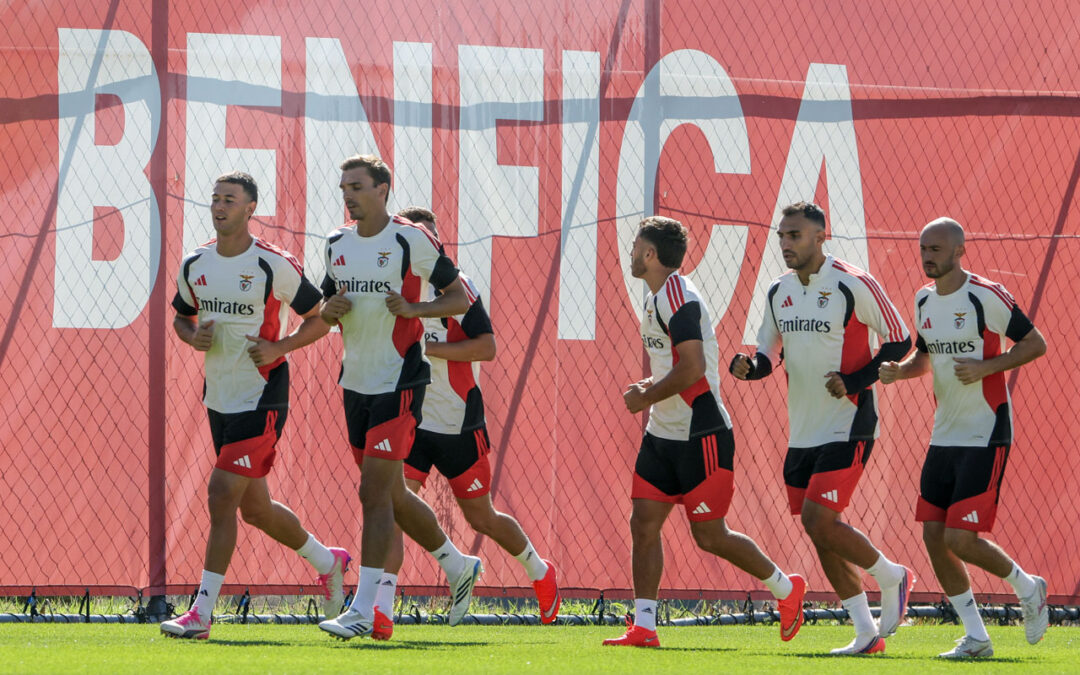 LE: Benfica histórico em Milão em noite de contrastes para treinadores portugueses