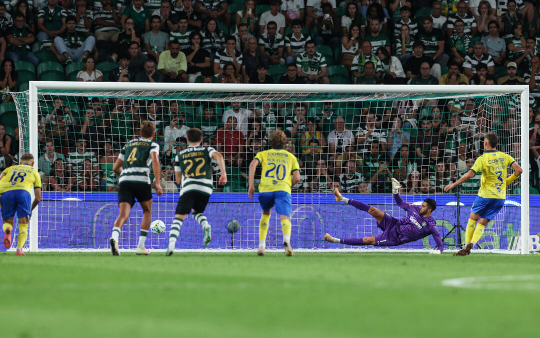 I Liga: Sporting volta a ceder pontos antes do clássico e pode perder pódio