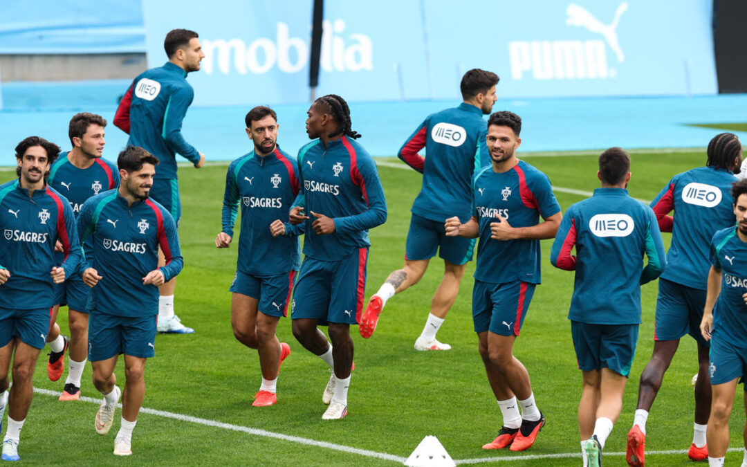 Liga Nações: Seleção portuguesa treina em Copenhaga com Ronaldo em dúvida