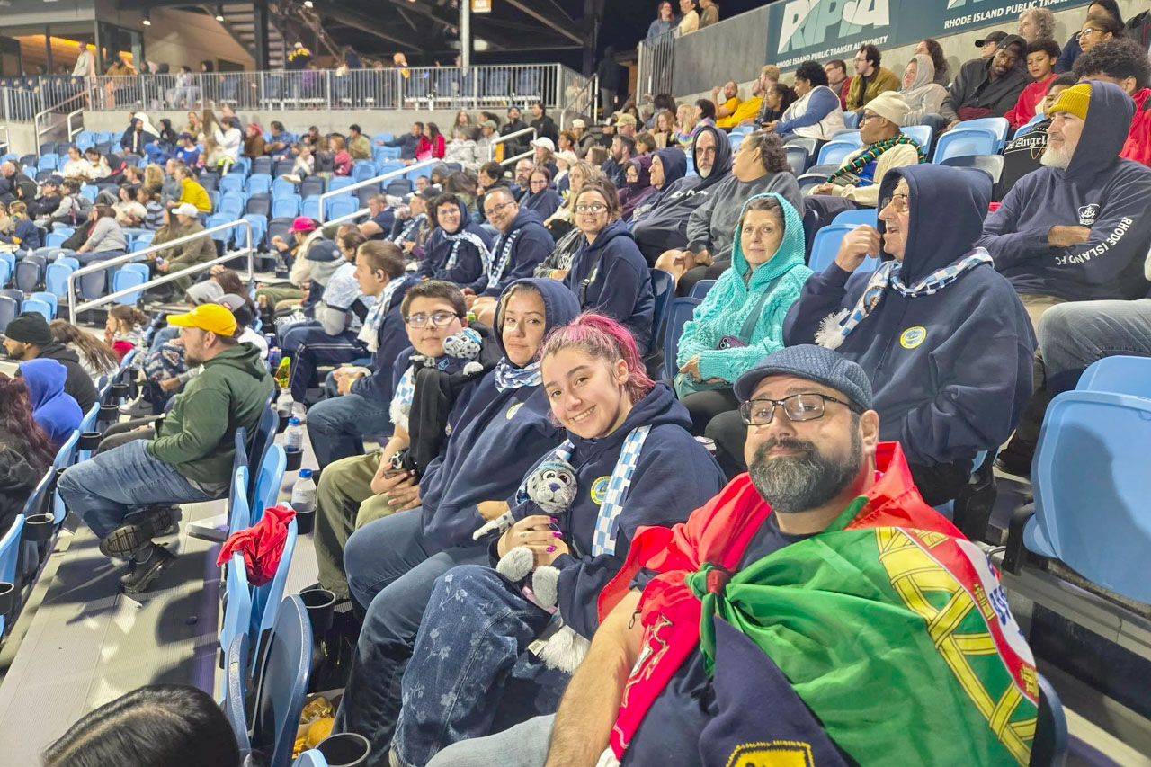 Portuguese Heritage Night no Centreville Bank Stadium em Pawtucket, RI