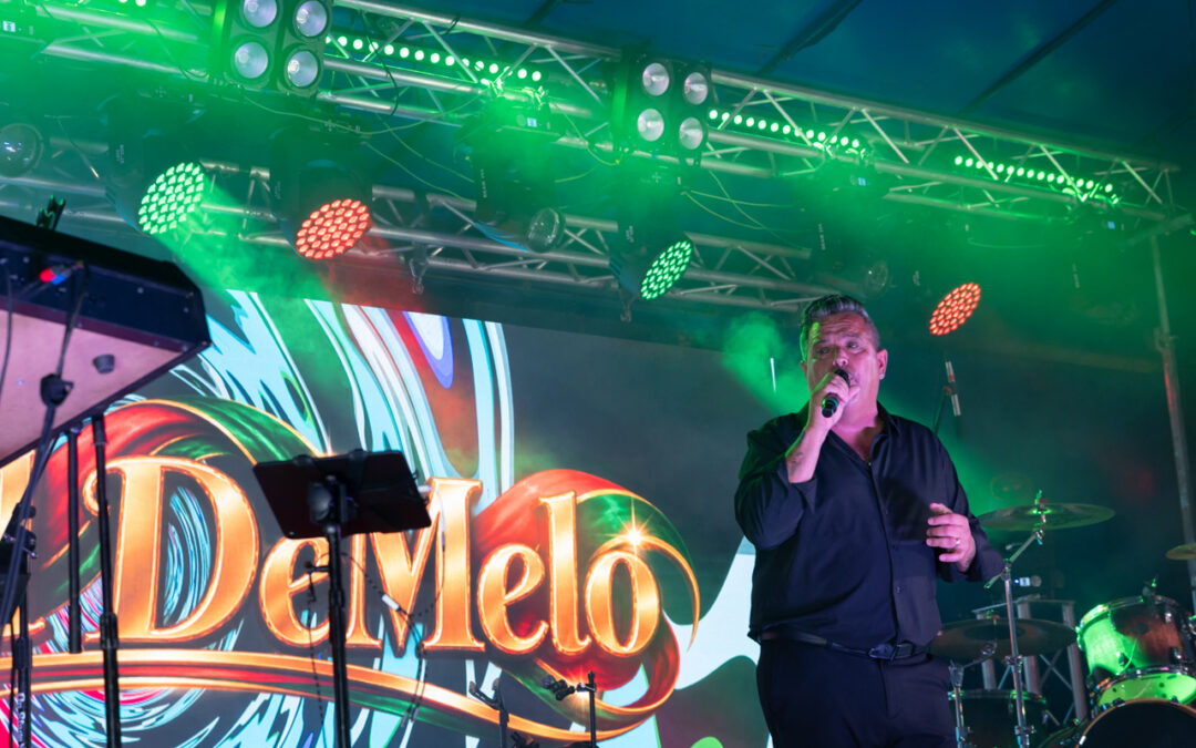 David DeMello atuou nas Grandes Festas em 2026