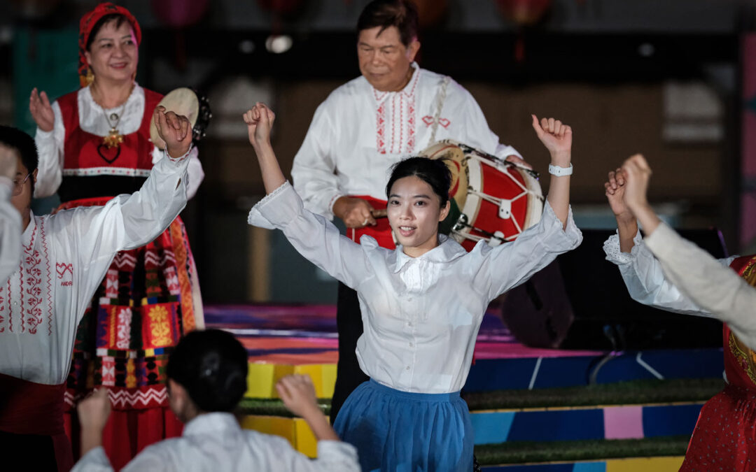 Dança folclórica portuguesa património de Macau atrai mais chineses