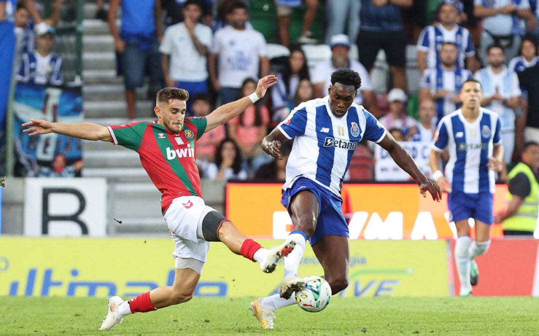 Campeão FC Porto passa teste na Madeira e só sabe vencer na I Liga