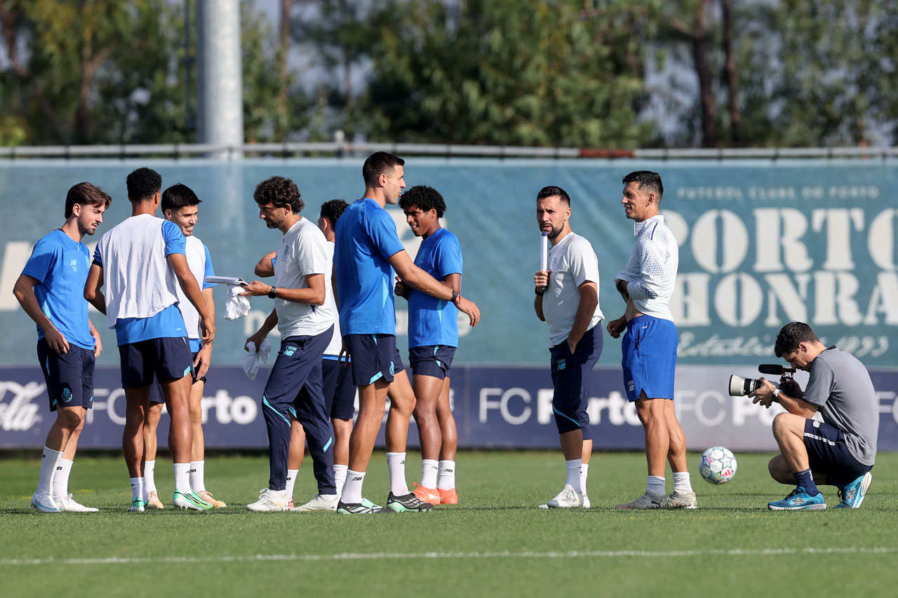 LC: FC Porto procura estrear-se a vencer no estádio do Betis