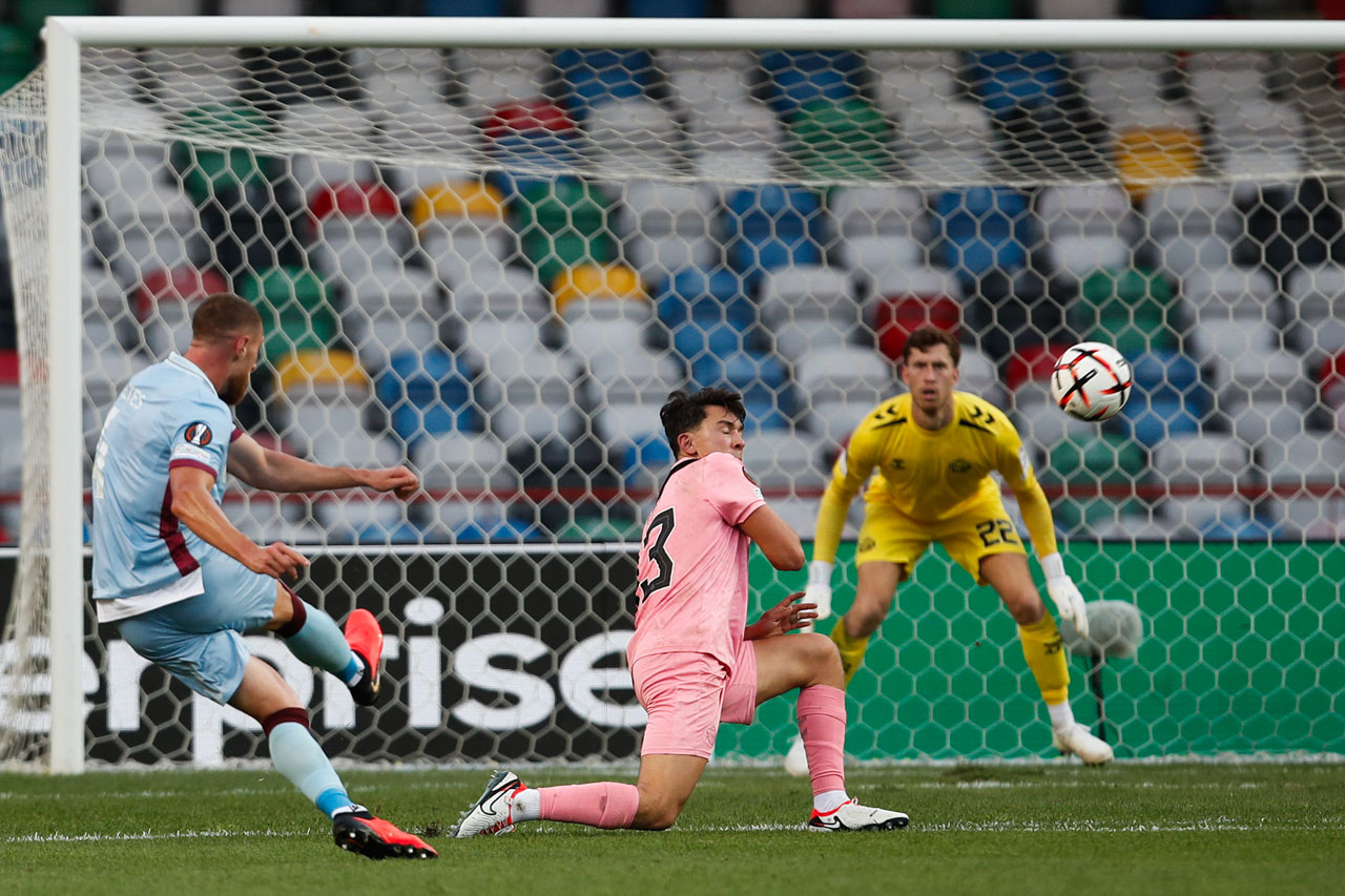 LE: Golo tardio impede Torreense de empatar favorito Sunderland