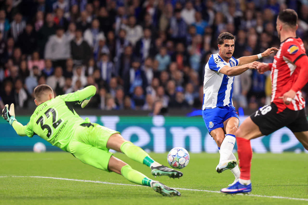 LC: FC Porto soma terceira derrota e pode ver qualificação mais longe