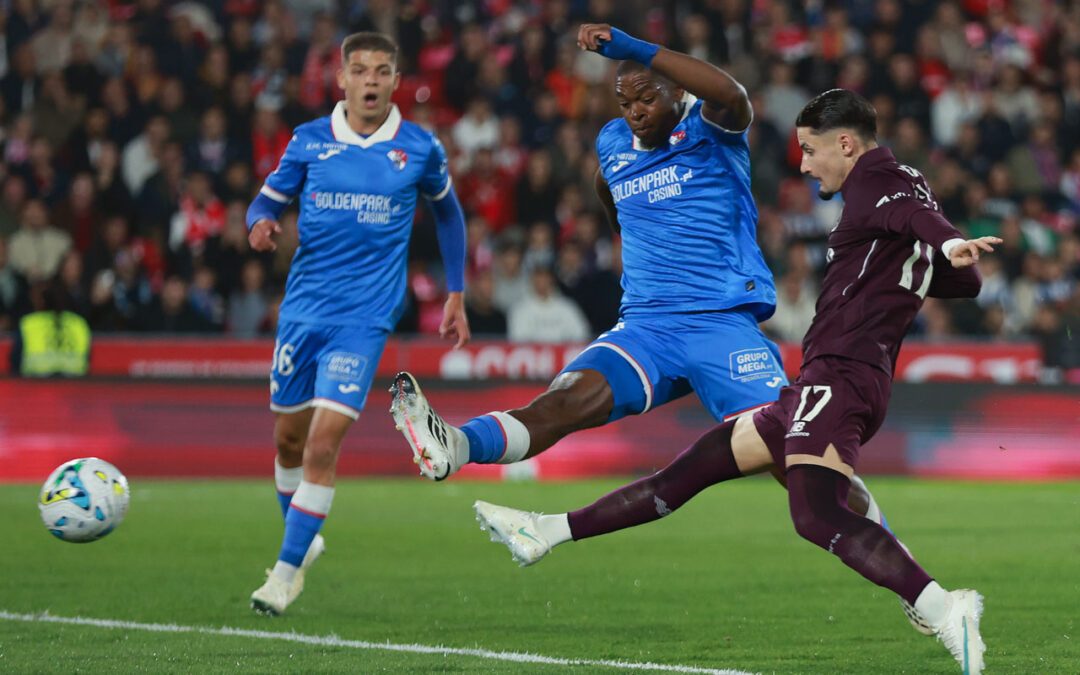 I Liga: Golo de Borja Sainz premeia domínio portista em Barcelos